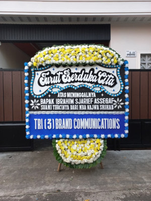 Papan Bunga Duka di Gambesi